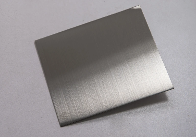 TẤM INOX MÀU XƯỚC